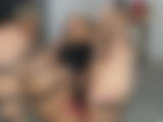 Live cam show with Shofia - Natural on Big Tits