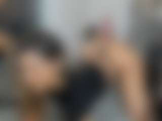 Live cam show with Shofia - Deepthroat on LiveSexCams6