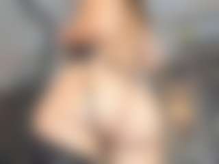 Shofia's Live Sex Cam Show
