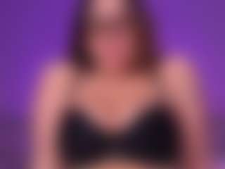 Live cam show with Valerynova - MILF Teen (18+) on sexylive.show