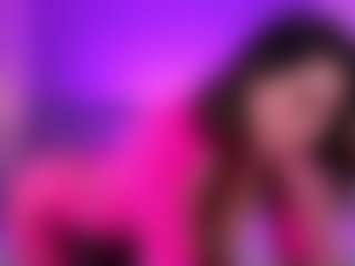 Valerynova MILF webcam performer live streaming