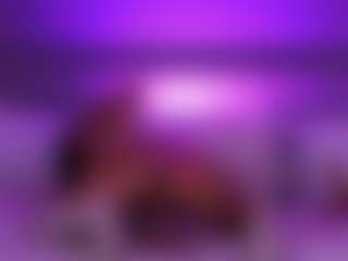 Valerynova MILF webcam performer live streaming