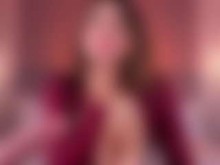 Valerynova MILF webcam performer live streaming