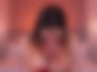 Valerynova MILF webcam performer live streaming