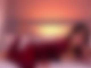 Live cam show with Valerynova - Blonde Hair Curvy on sexylivex.com