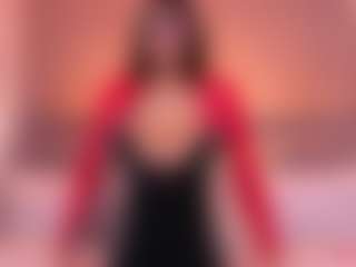Live cam show with Valerynova - Blonde Hair Curvy on Camsoda