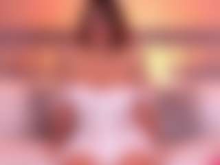 Valerynova MILF webcam performer live streaming