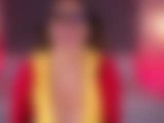 Valerynova MILF webcam performer live streaming