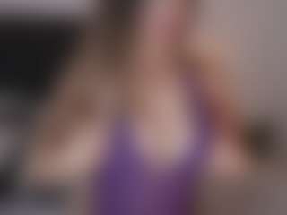 Live cam show with Cheryl Blake - Blowjob on xxxlivecams.org