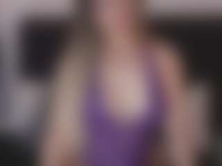 Live cam show with Cheryl Blake - Shaved Pussy Latina on Camiplay Live | colombia