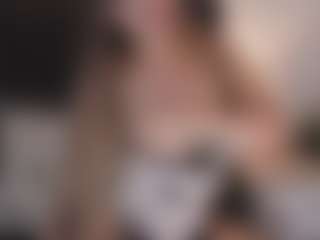 Live cam show with Cheryl Blake - Curvy Latina on Camsoda | colombia