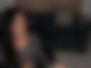 Live cam show with Jade Evans - Facial on fapnchat
