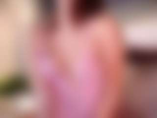 Live cam show with Aylin Millerxs - Naked on googirlz