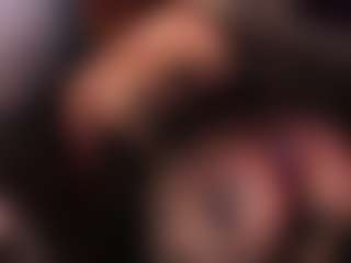 Live cam show with Aylin Millerxs - Fingering on CamwithHer