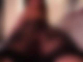 Live cam show with Aylin Millerxs - Fingers on pussylord.com