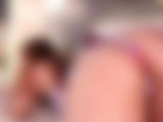 Live cam show with Aylin Millerxs - Full Nudity on sexytreat.net