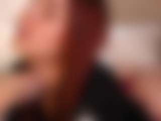 Live cam show with Aylin Millerxs - Young Adult Teen (18+) on Uber Horny