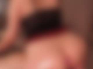 Live cam show with Aylin Millerxs - Tease Teen (18+) on Camsoda