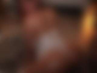 Live cam show with Aylin Millerxs - Average on Camsoda