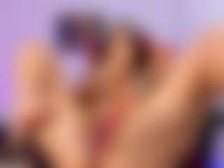 lucyy-rose's Live Sex Cam Show