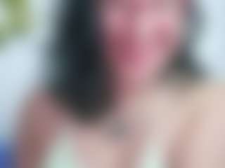 Live cam show with malishka20 - Snowbunny on boobsie.com