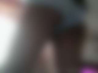 Live cam show with malishka20 - Mature on Hubzter Live