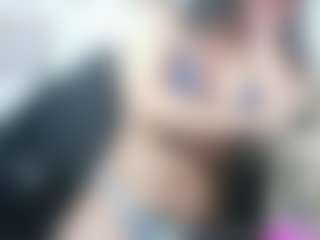 Live cam show with malishka20 - Ebony on Camsoda | colombia