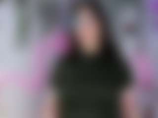 Live cam show with Samii Evans - Brown Hair on StripNow