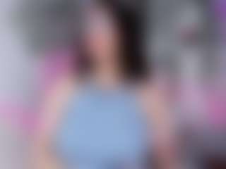 Live cam show with Samii Evans - Solo on LiveSexCams6