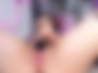 Live cam show with Samii Evans - Ass Bouncing on madthumbs