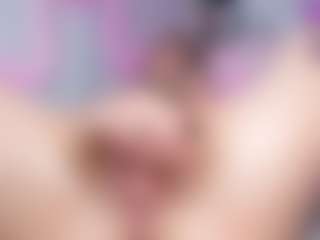 Live cam show with Samii Evans - Average on https://playwithruby.com