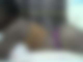 Live cam show with Sella-bella - Facial on Camming Site