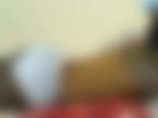 Live cam show with Sella-bella - Ass Clapping on livesuperchat.net
