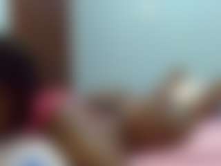 Live cam show with Sella-bella - Facial on CamwithHer
