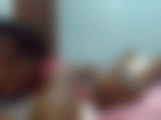Live cam show with Sella-bella - Ass Clapping on Milfs Live