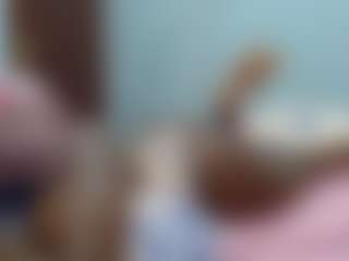Live cam show with Sella-bella - Ass Clapping on SpankPalCams