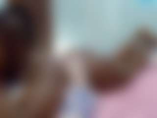 Live cam show with Sella-bella - Ass Clapping on Mixed Magazine Live