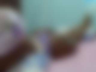 Live cam show with Sella-bella - Facial on Soda Cam
