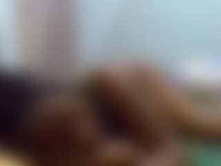 Live cam show with Sella-bella - Facial on SpunkLive
