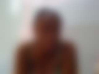 Live cam show with Sella-bella - Striptease on parknlotfishbdy