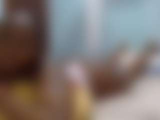 Sella-bella's Live Sex Cam Show