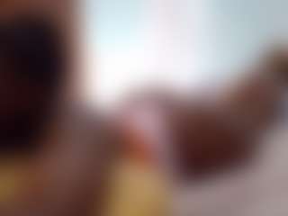 Live cam show with Sella-bella - Ass Clapping on sexylive.show