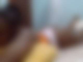Live cam show with Sella-bella - Public Black on SpankPalCams