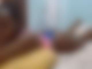 Live cam show with Sella-bella - Ass Clapping on TeamSkeetLive