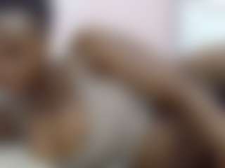 Live cam show with Sella-bella - Facial on Camsoda