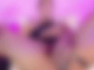 Live cam show with Bahia Marquez - Lactating on Camsoda