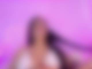 Live cam show with Bahia Marquez - Thin on Camsoda