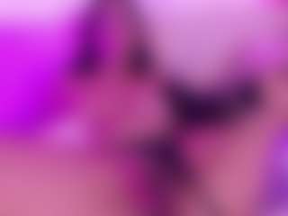 Live cam show with Bahia Marquez - Dildo Young Adult on Soda Cam