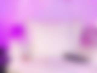 Live cam show with Bahia Marquez - Fingers on Camsoda