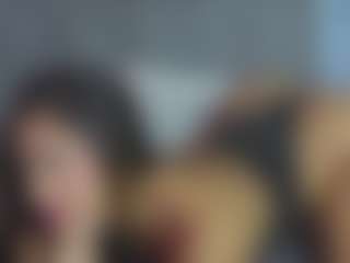Live cam show with Catalina_goddess - Skinny on sexylive.show